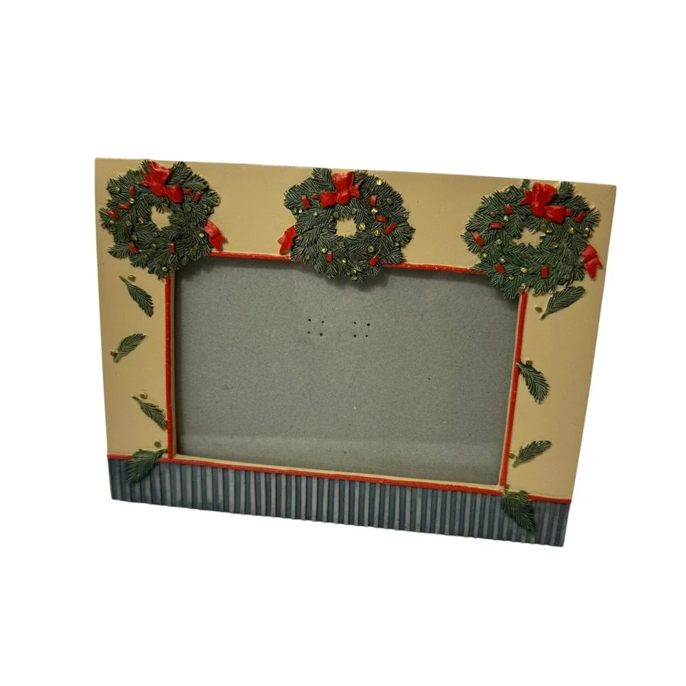 Design West Christmas Wreath Picture Frame Hand Painted 4x6 Vintage 2003 Holiday